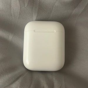 Apple Airpods 2nd Generation